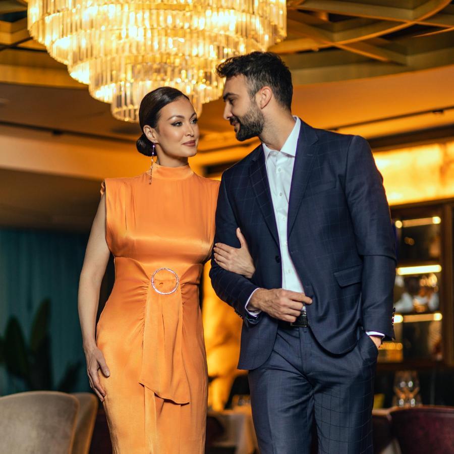 Hotel Pupin Novi Sad Bagian luar foto Minka Kelly and James Marsden at the 2016 Peabody Awards