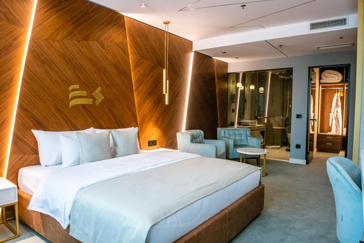 Hotel Pupin Novi Sad Bagian luar foto A room at the hotel